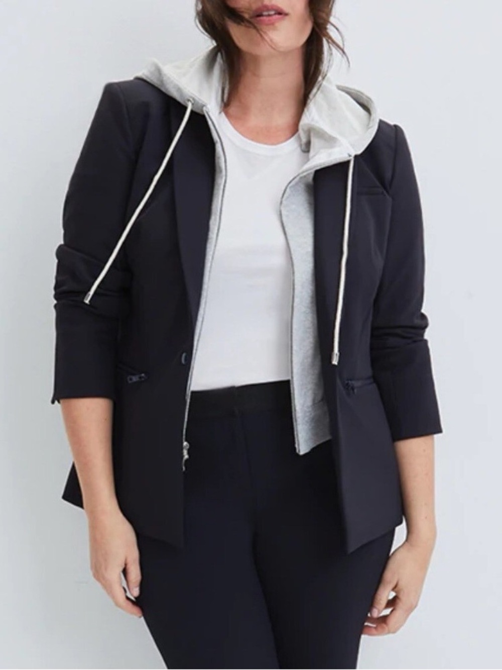 Veronica Beard Navy Scuba Blazer with Gray 100 percent CASHMERE Dickey